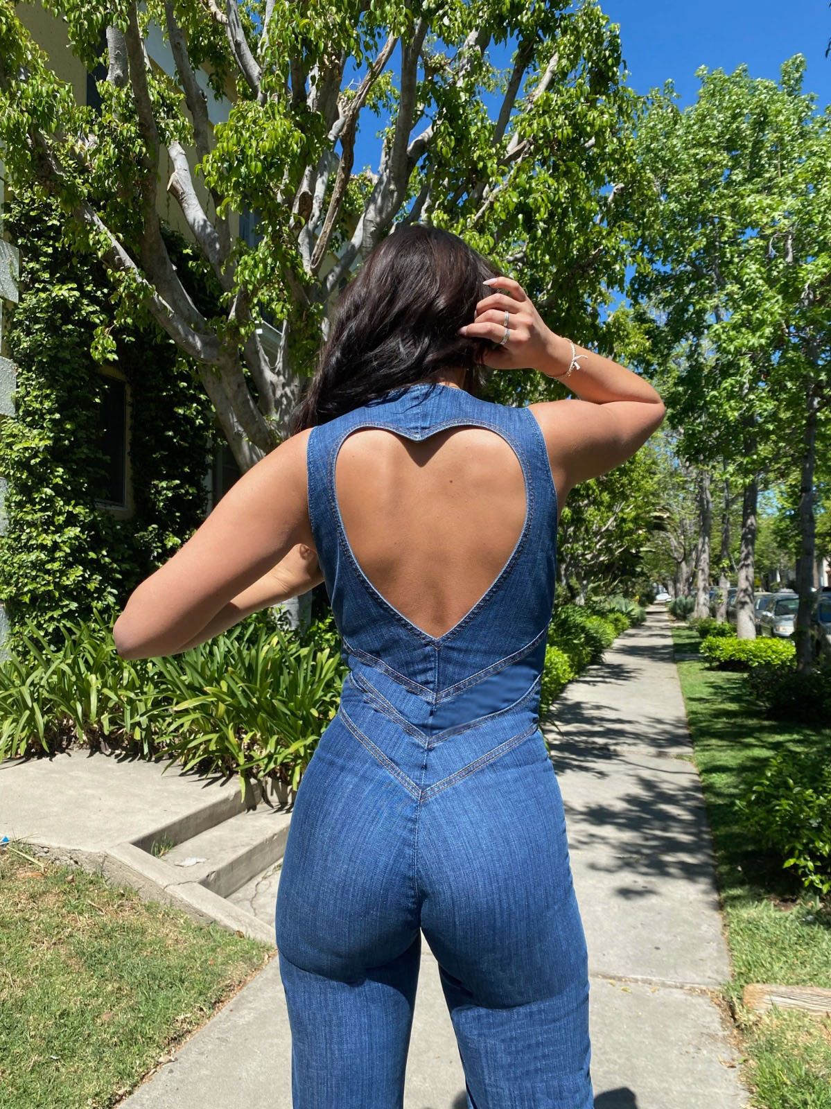 Jumpsuit im Denim-Look – Hollywood-Style für stilbewusste Frauen